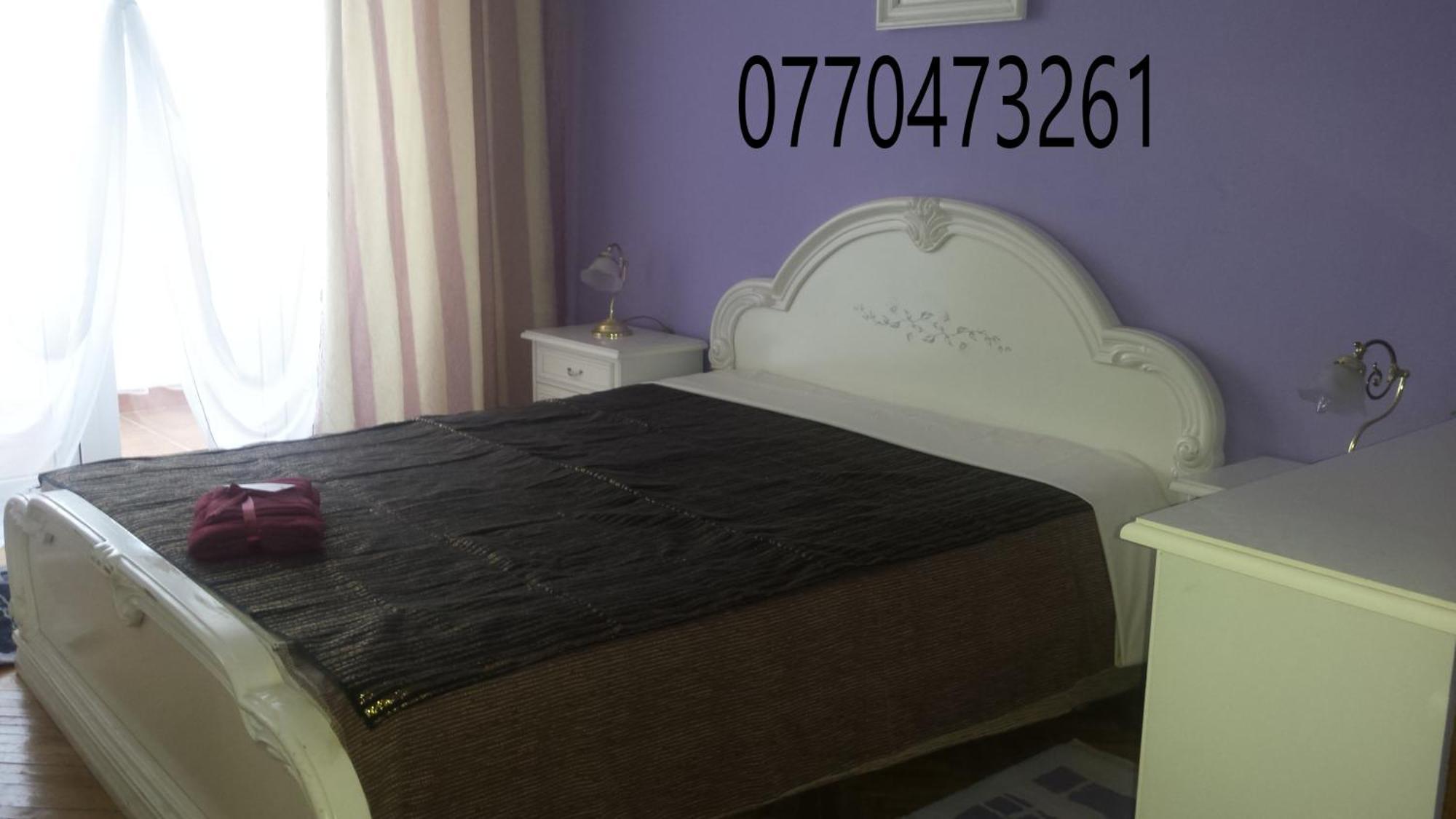 Pelican Proxy Apartment Oradea Eksteriør billede