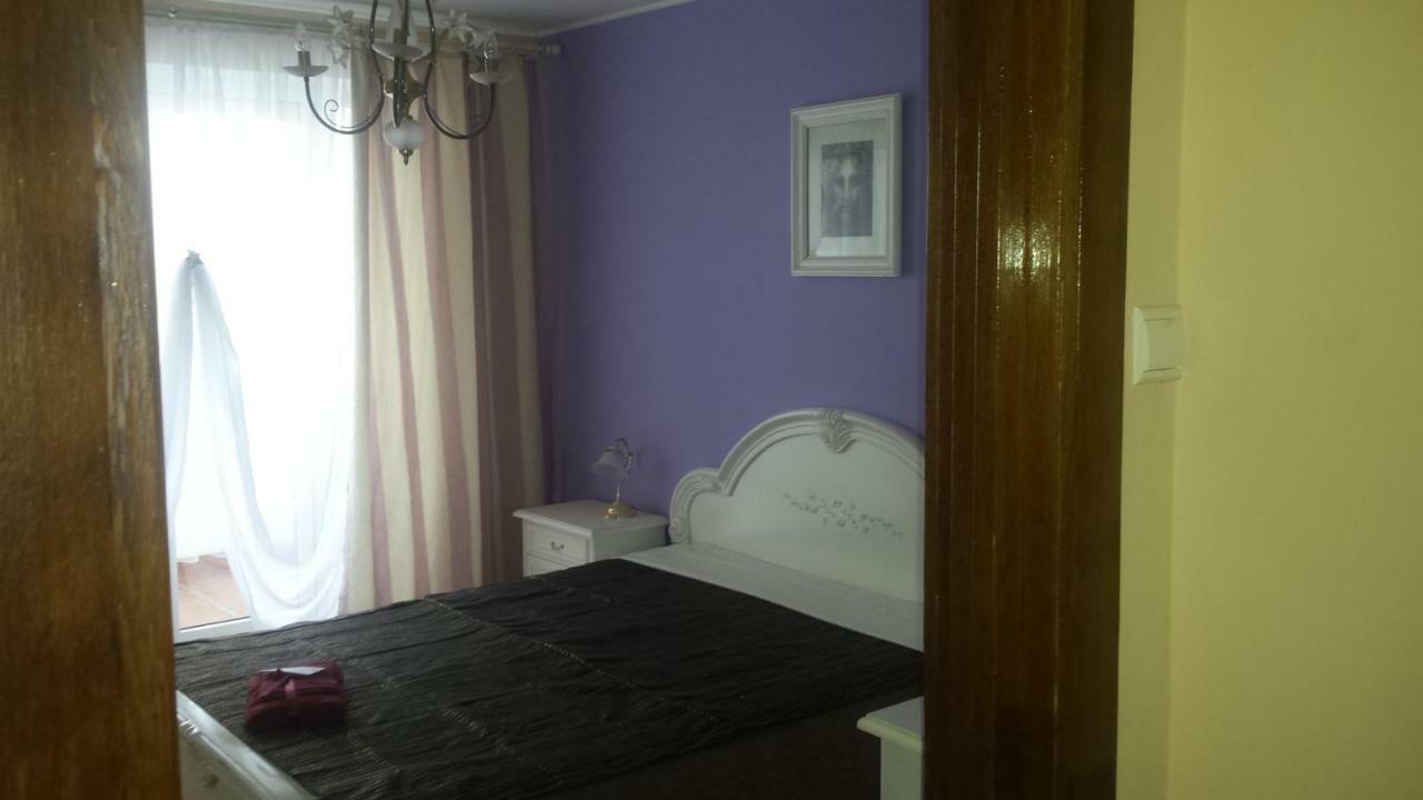 Pelican Proxy Apartment Oradea Eksteriør billede